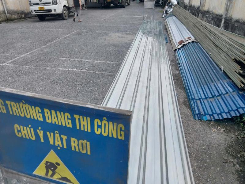 Hệ thống kèo và tôn lợp