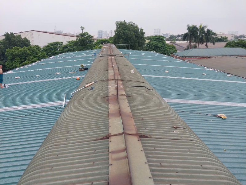 Thi công mái tôn nhà xưởng