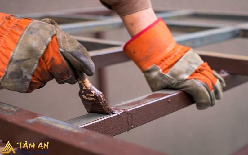 Sơn chống rỉ là gì? Phân biệt các loại sơn chống gỉ 7 Điều kiện thi công