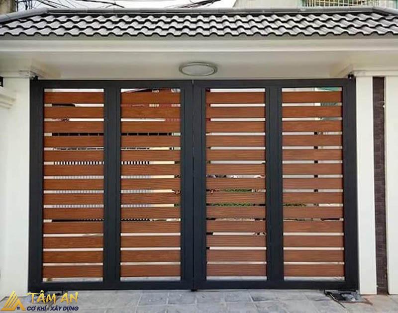 99+ Mẫu cửa sắt hộp 4 cánh đẹp, hiện đại, thịnh hành nhất 10 Nếu muốn trang trí không gian nhà ở, bạn có thể tham khảo mẫu cửa sắt giả gỗ trên