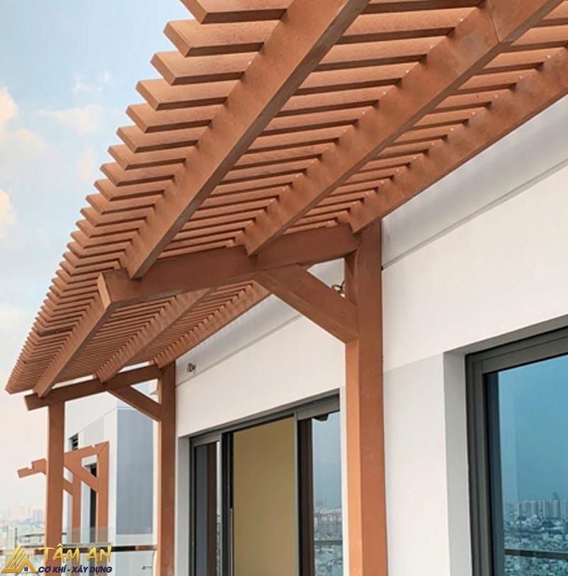 Mái nhựa giả gỗ ngoài trời đẹp, bền bỉ cho mọi công trình 5 Thiết kế mái nhựa giả gỗ ngoài trời đẹp, tăng tính thẩm mỹ cho công trình