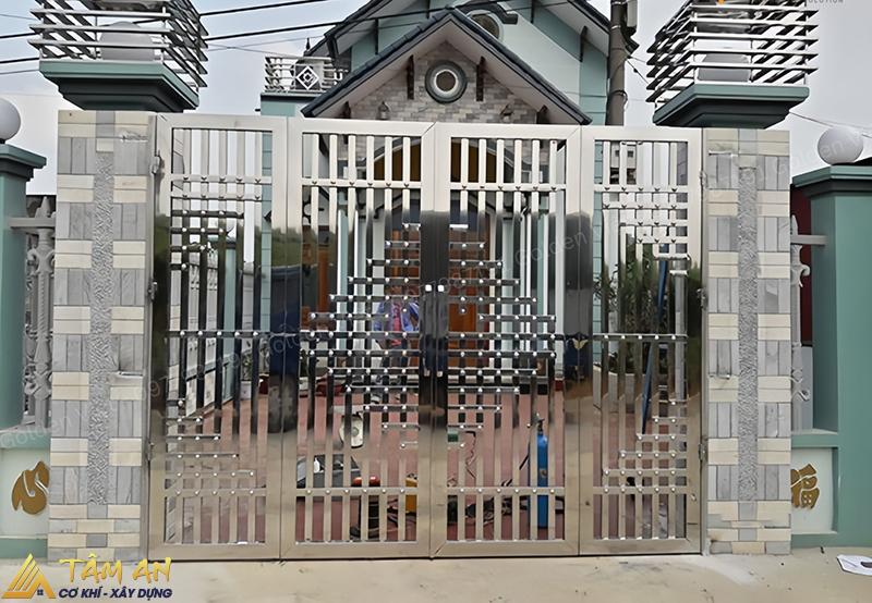 Cửa inox 4 cánh thiết kế sang trọng, hiện đại