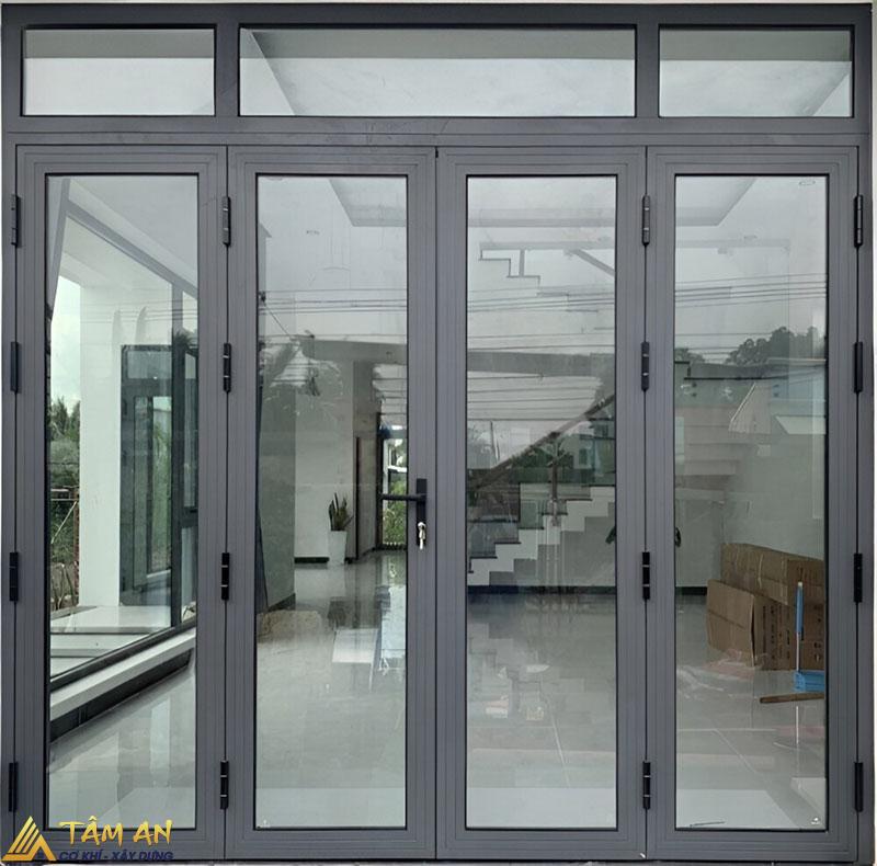 Mẫu cửa nhôm kính 4 cánh mở quay cho nhà phố