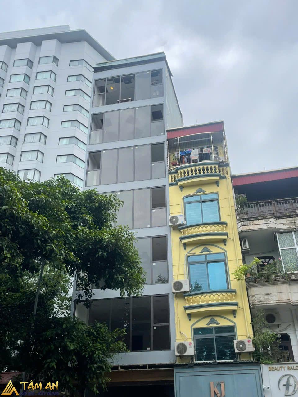 Cải tạo mặt tiền bằng nhôm kính Xingfa